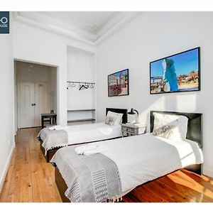Deluxe Studio